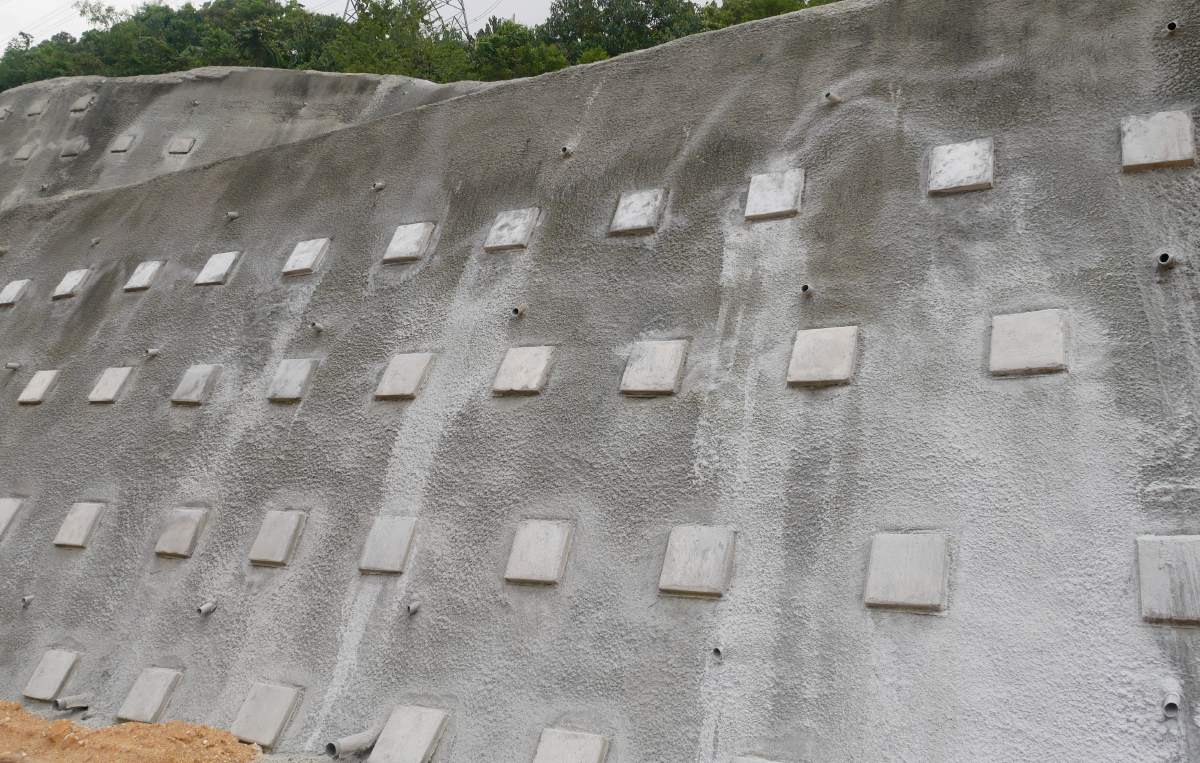 Solo_grampeado_concreto_projetado-01