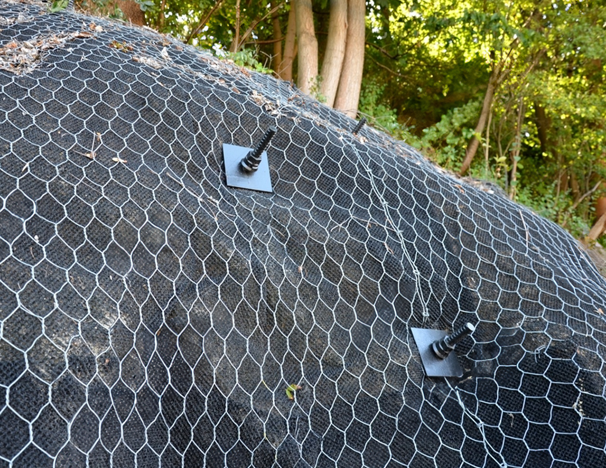 Solo_Grampeado_com_Steel_Grid_banner